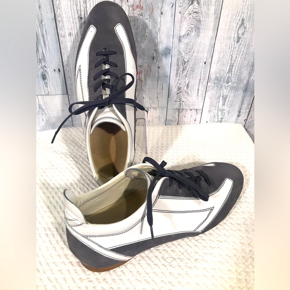 Tod’s Mens grey and white luxury trainers